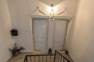 Апартаменты Royal House Котор Улучшенные апартаменты-22